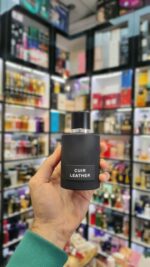 عطر تام فورد امبر لدر پارفوم فراگرنس ورد (کیور لدر پارفوم) | Fragrance World Cuir Leather Parfum - Image 2