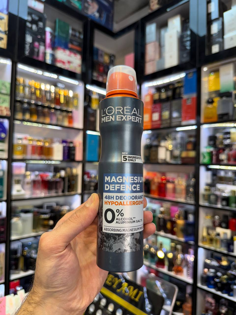 IMG_20241122_194041_318.jpg اسپری ضد تعریق مردانه لورال مدل LOREAL - Magnesium Defence - Image 2