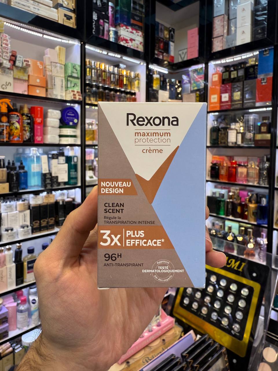 IMG_20241122_194104_230.jpg مام کرمی رکسونا کلینیکال زنانه مدل Rexona - Clean Scent - Image 4