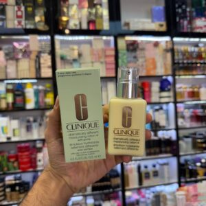 آبرسان مرطوب کننده درماتیکالی کلینیک پوست خشک – Clinique