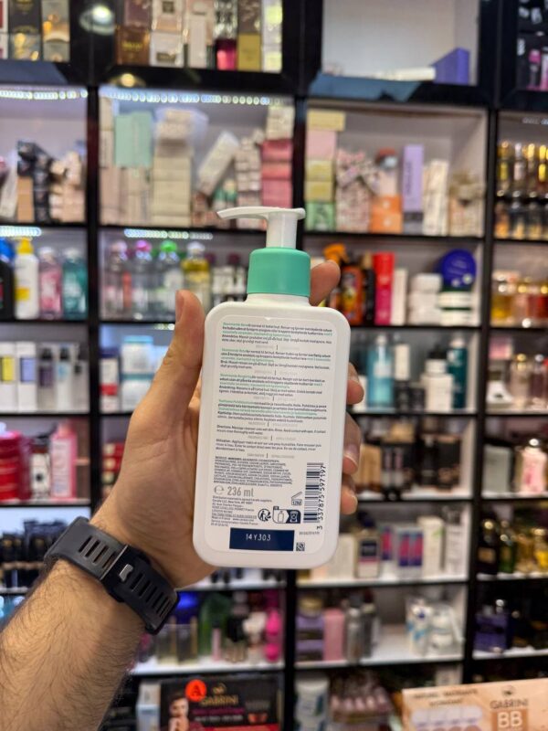 فوم شستشوی صورت سراوی پوست نرمال تا چرب Cerave - 236ml - Image 3