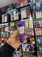 کرم دست تیوپی سینت ایوز مدل بلوبری و دانه چیا – St. Ives - Image 2