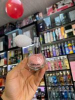 اسپری شاین بدن صورتی شیگلم - SHEGLAM - Image 3