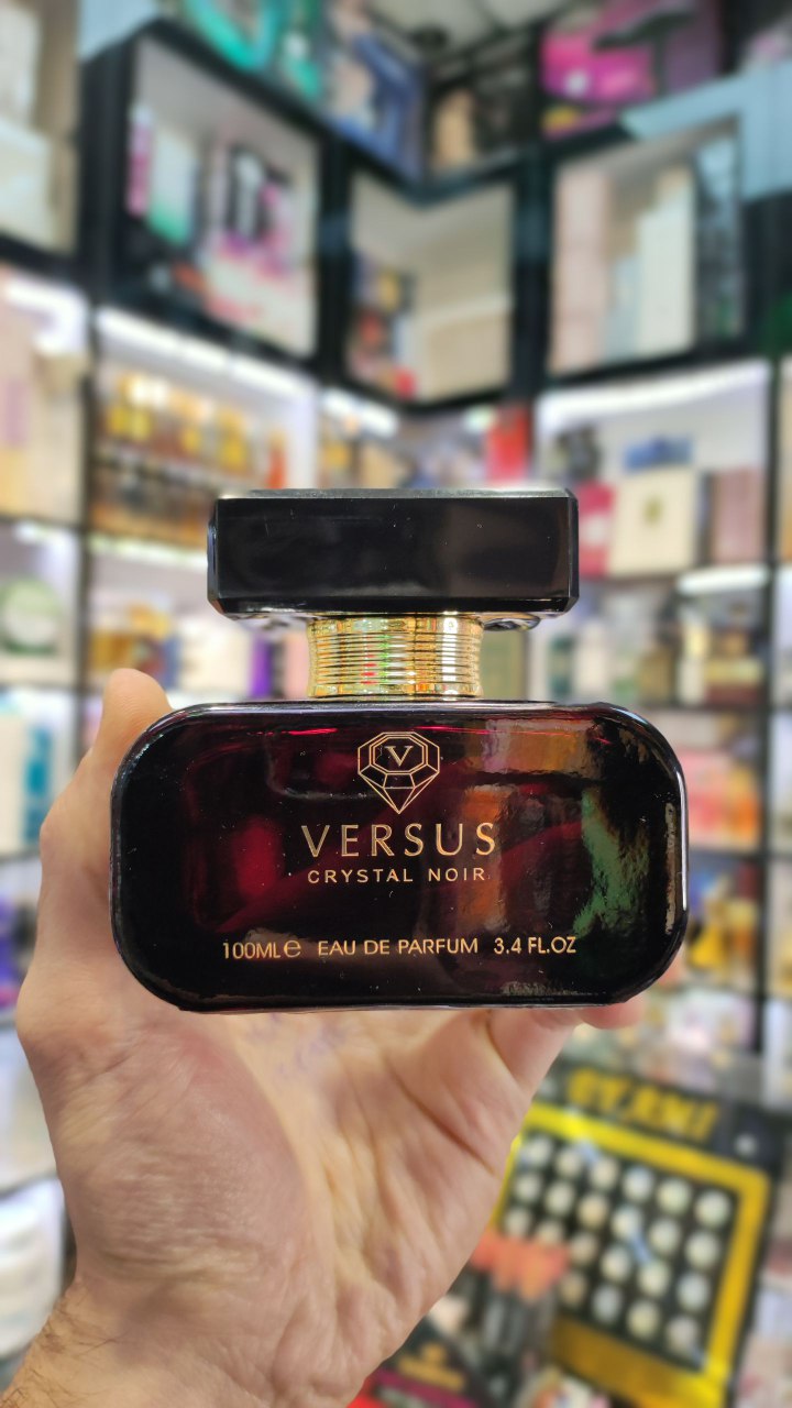 IMG_20241225_190139_100.jpg عطر ورساچه کریستال نویر (بنفش) فرگرانس ورلد (ورسوس کریستال نویر) | Fragrance World VERSUS CRYSTAL NOIR - Image 2