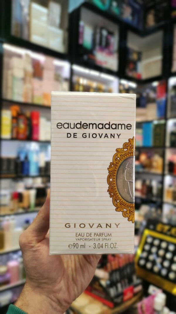عطر جیوانچی اودموزل د جیوانچی فرگرانس ورلد (اودمادام د جیوانی) | Fragrance World EauDeMadame De Giovany - Image 4