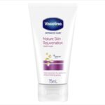 کرم دست وازلین مدل مرطوب کننده و جوانساز - Vaseline