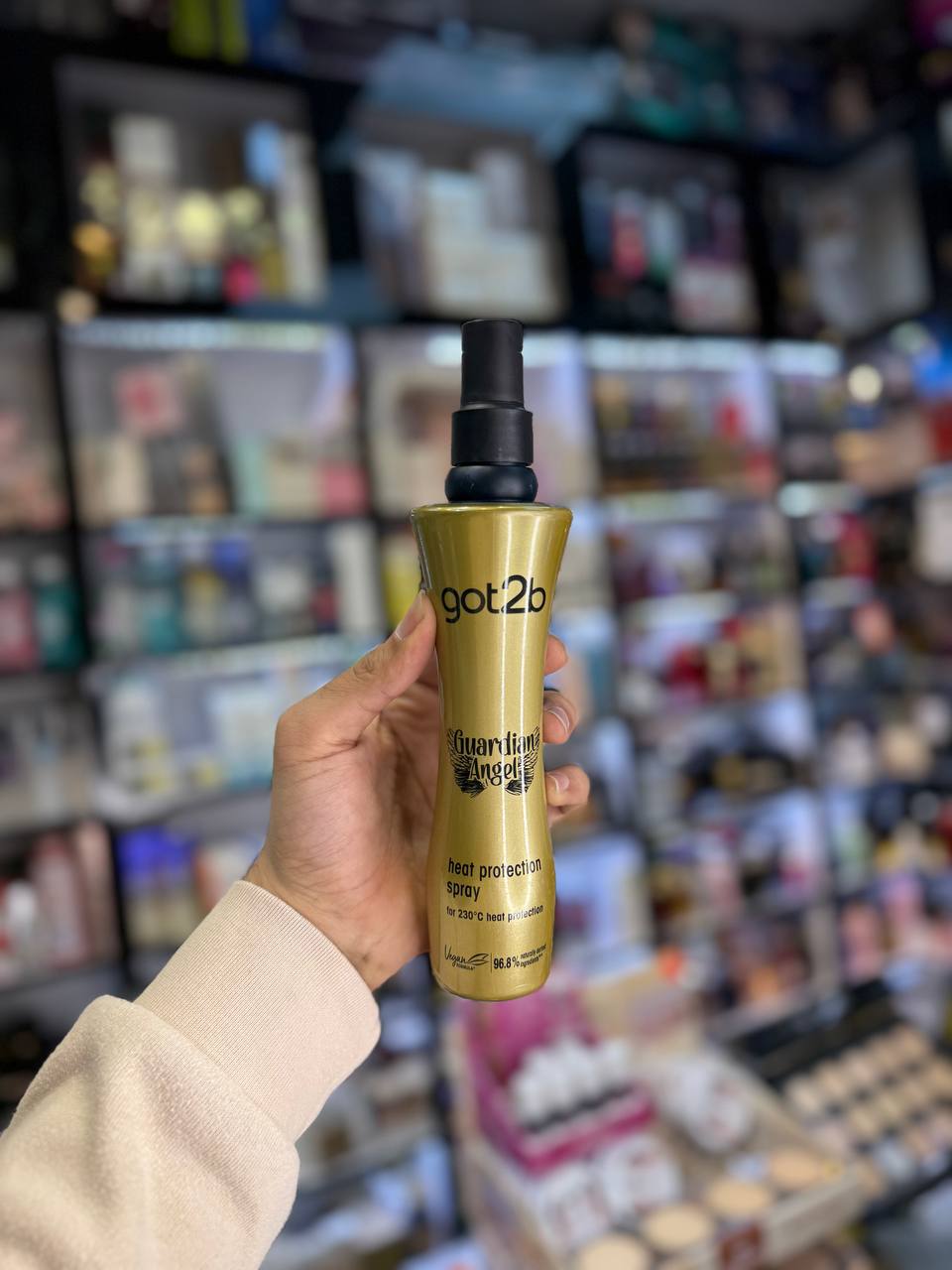 IMG_20250119_144054_058.jpg اسپری محافظ حرارت مو گات تو بی - got2b - Image 2