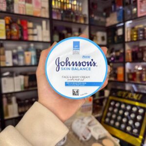 کرم آبرسان صورت و بدن جانسون – JOHNSON