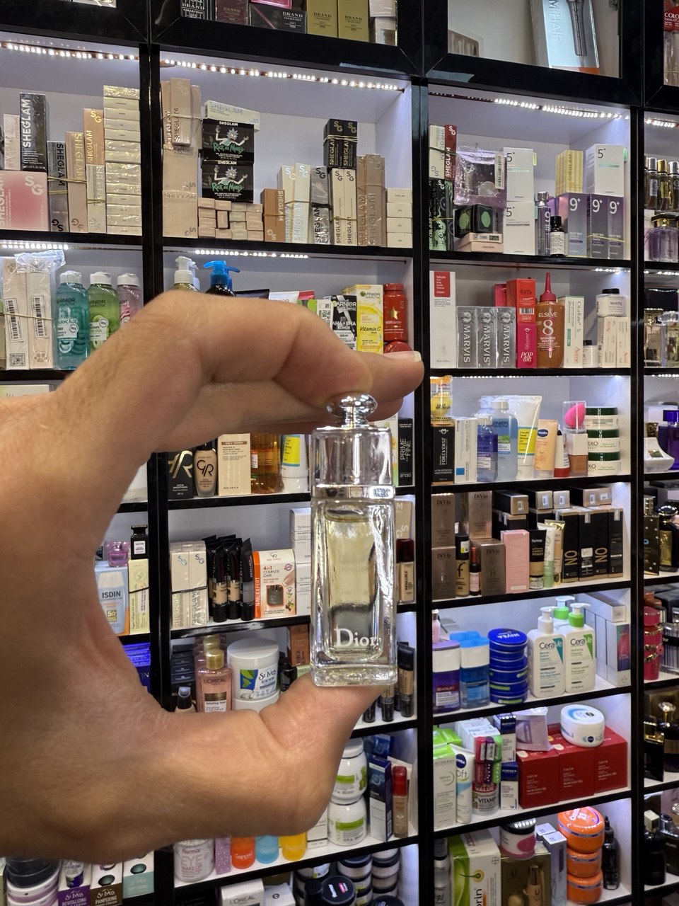 IMG_20250607_154713_013 عطر مینیاتیوری دیور ادیکت رین هارد | RainHard Dior Addict - Image 2