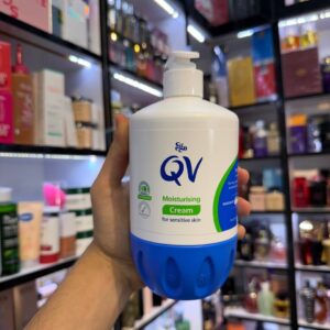 کرم مرطوب کننده کیو وی پمپی پوست خشک – QV