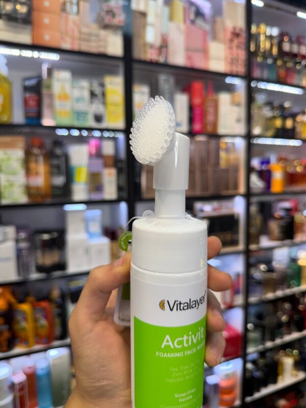 فوم شستشوی اکتیویت ویتالیر مناسب پوست چرب - Vitalayer - Image 3