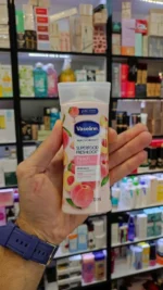 لوسیون بدن سوپر فود وازلین رایحه هلو - Vaseline - Image 3